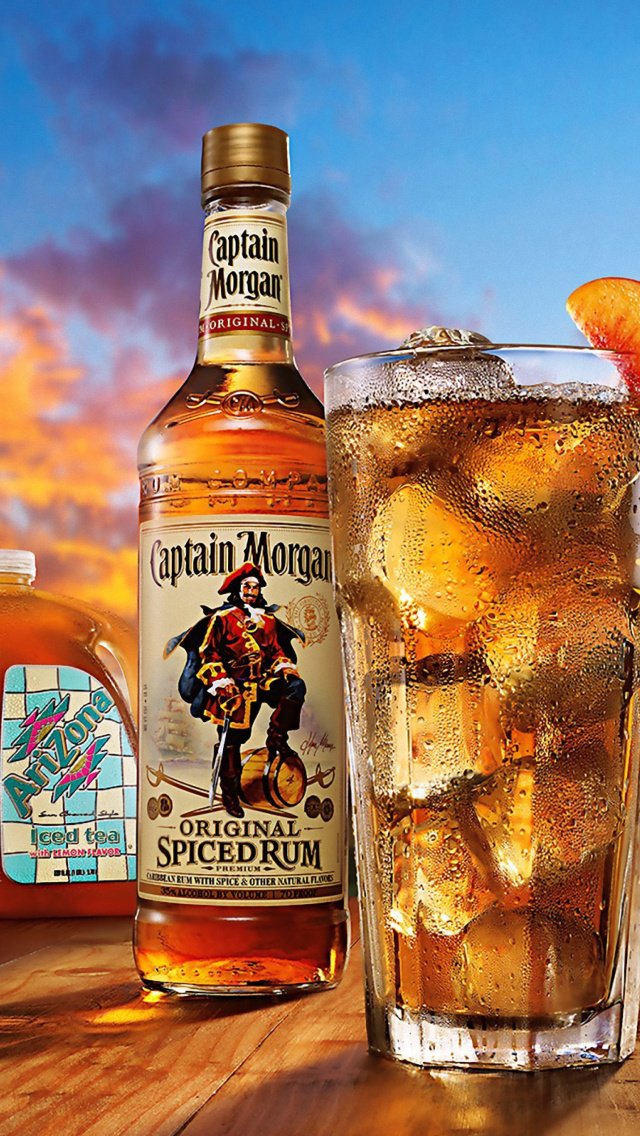 Captain Morgan Rum in Cuba Libre wallpaper 640x1136