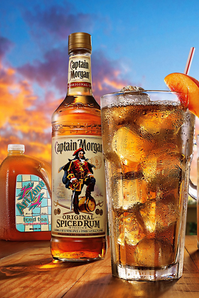 Captain Morgan Rum in Cuba Libre wallpaper 640x960