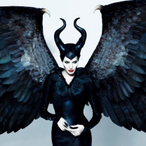 Обои Angelina Jolie Maleficent 208x208