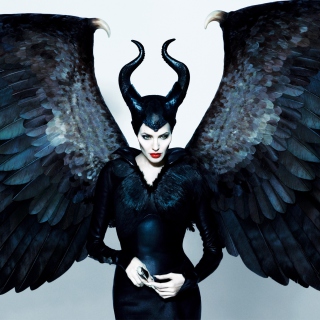 Angelina Jolie Maleficent - Obrázkek zdarma pro iPad mini