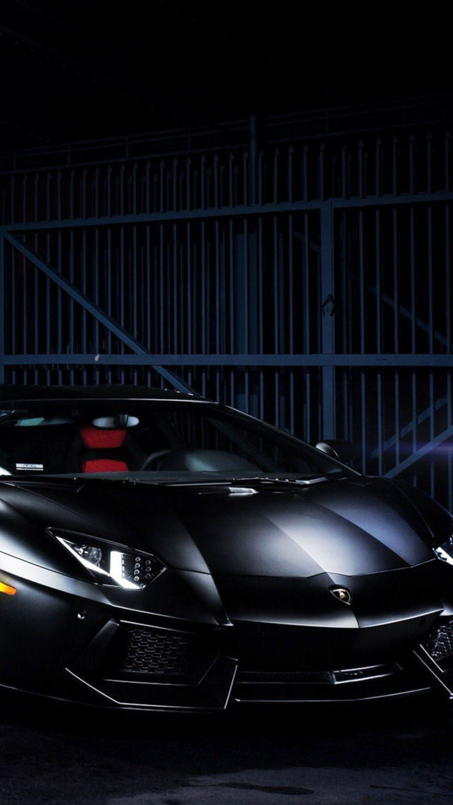 Screenshot №1 pro téma Lamborghini Aventador 640x1136