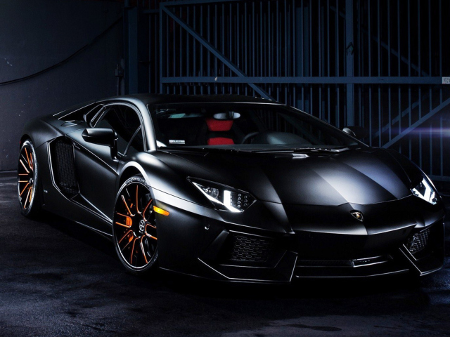 Fondo de pantalla Lamborghini Aventador 640x480