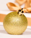 Fondo de pantalla Gold Christmas Balls 128x160