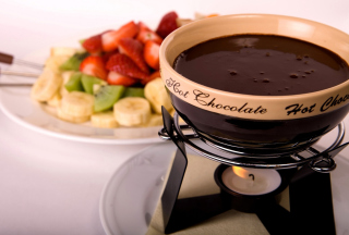 Kostenloses Fondue Cup of Hot Chocolate Wallpaper für Android, iPhone und iPad