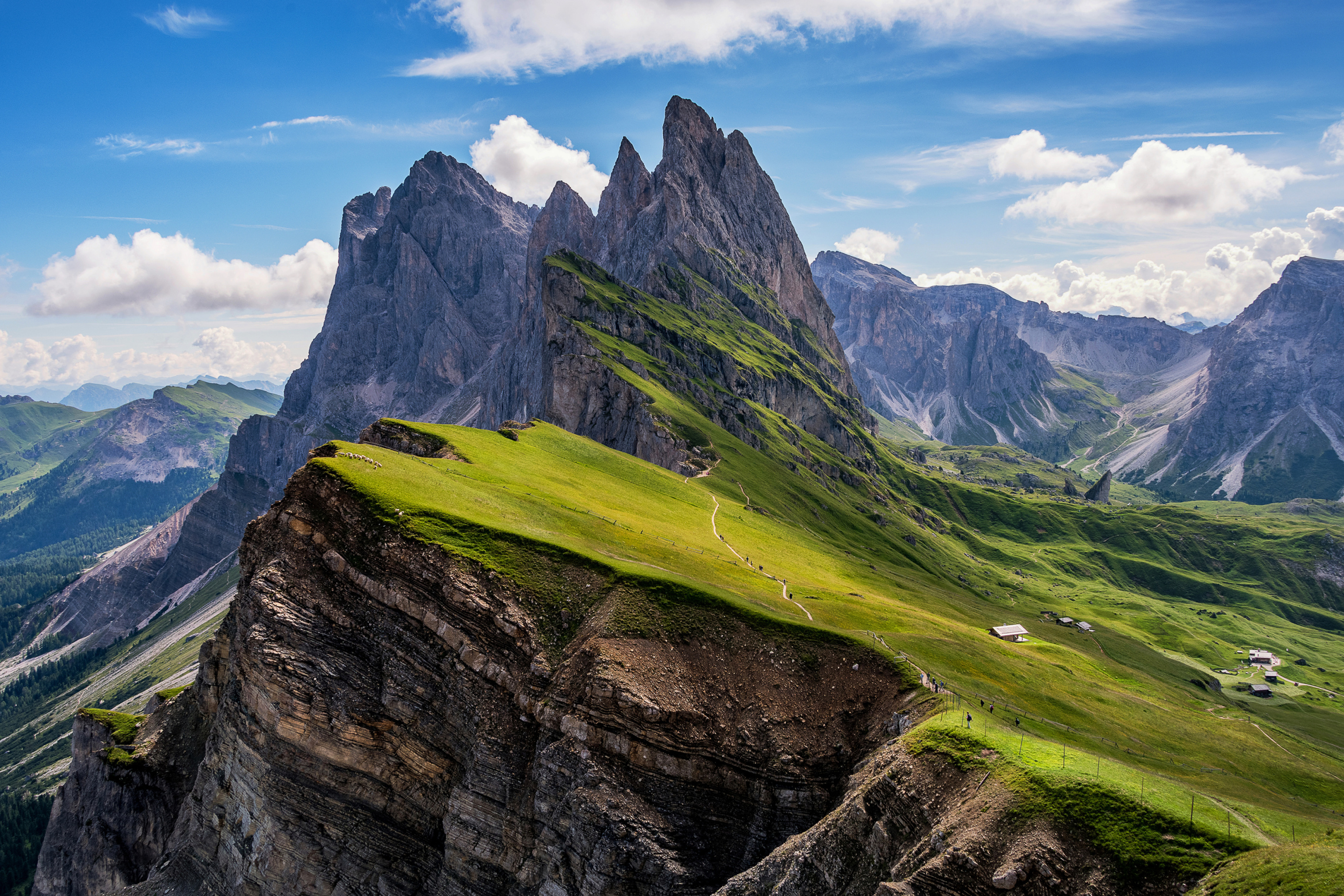 Fondo de pantalla Parco Naturale Puez Odle Dolomites South Tyrol in Italy 2880x1920