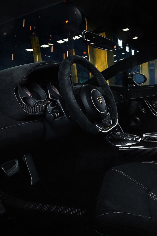 Screenshot №1 pro téma Lamborghini Gallardo LP 570 4 640x960