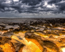 Screenshot №1 pro téma Hdr Dark Clouds And Gold Sand 220x176