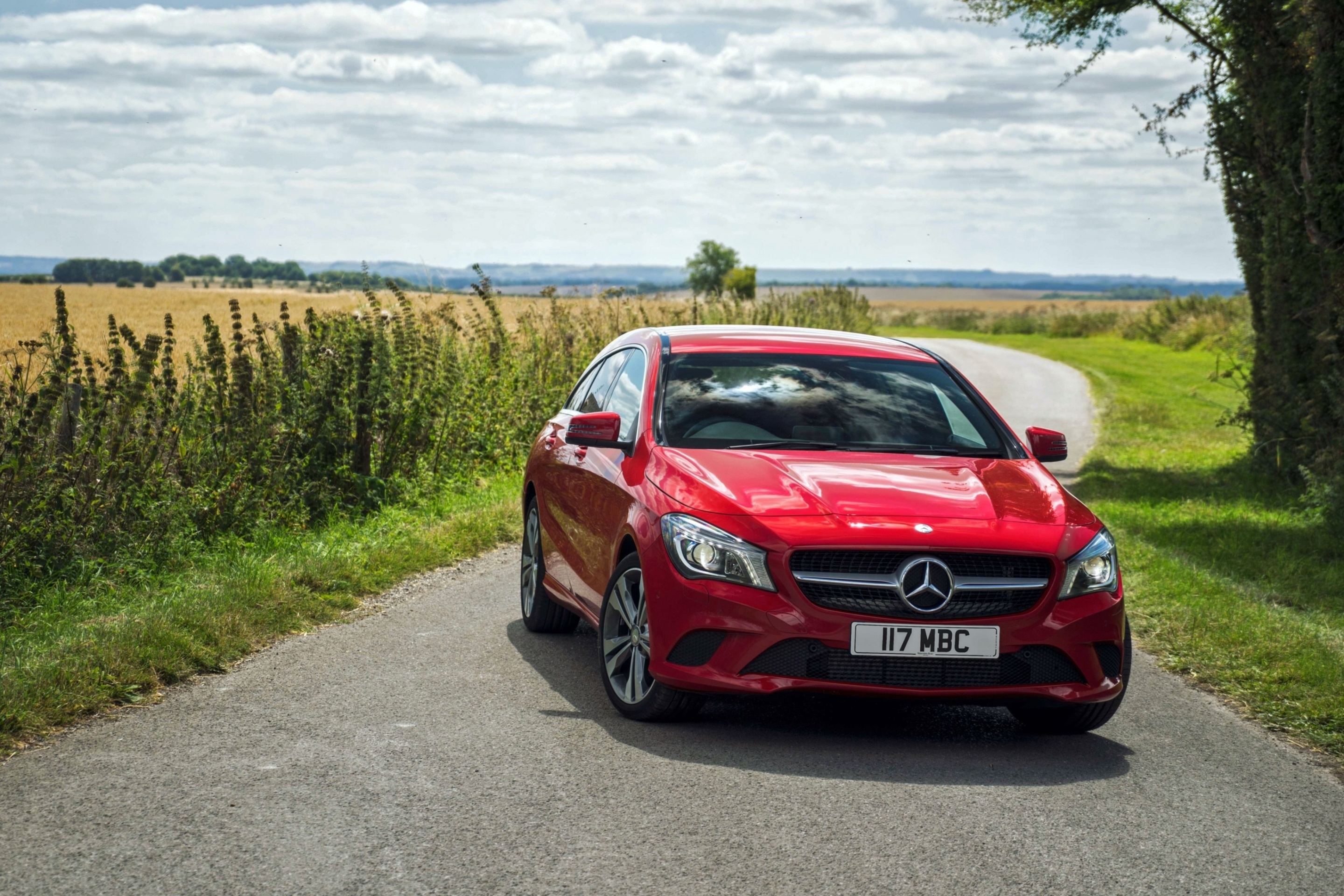 Screenshot №1 pro téma Mercedes Benz C63 AMG 2880x1920