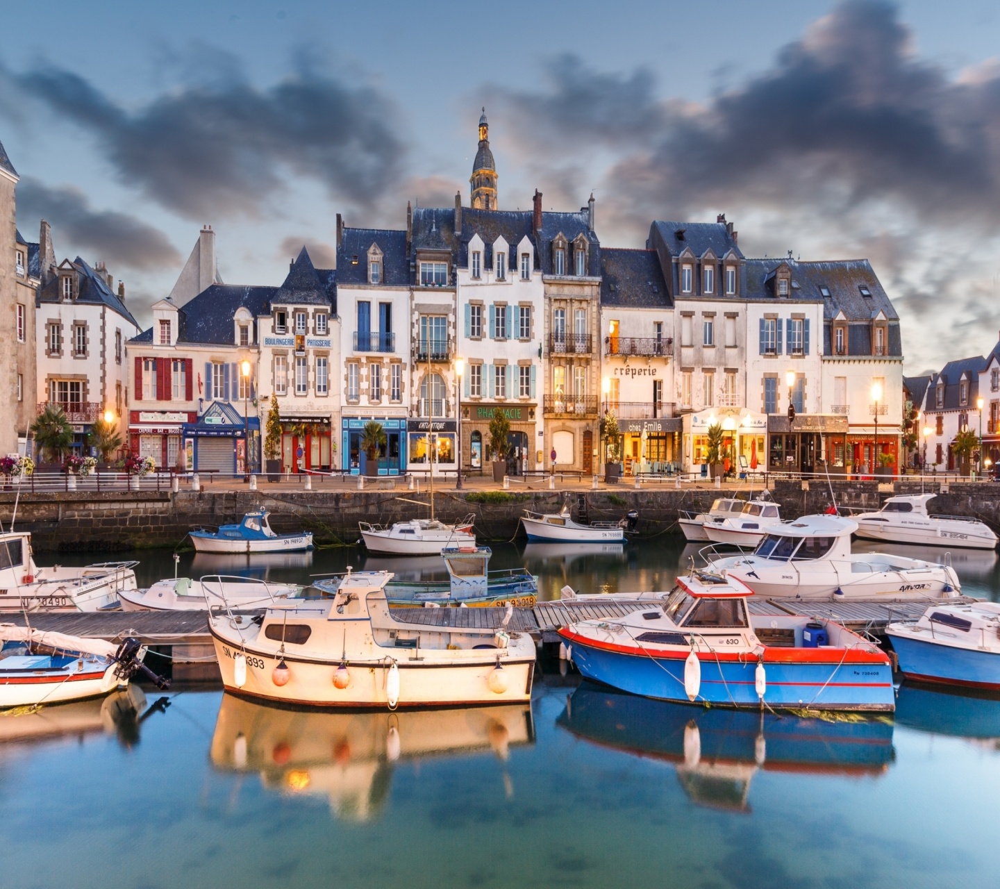 Fondo de pantalla Le Croisic in Brittany France 1440x1280
