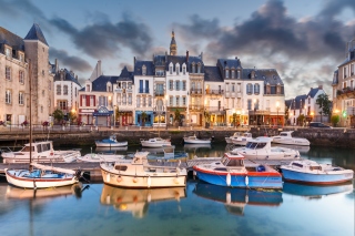 Le Croisic in Brittany France Background for Android, iPhone and iPad