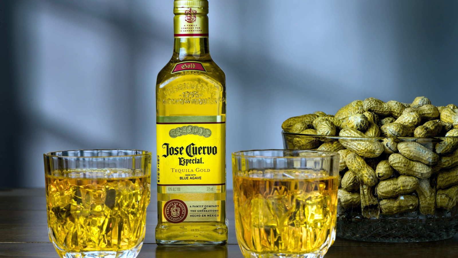 Das Tequila Jose Cuervo Especial Gold Wallpaper 1600x900