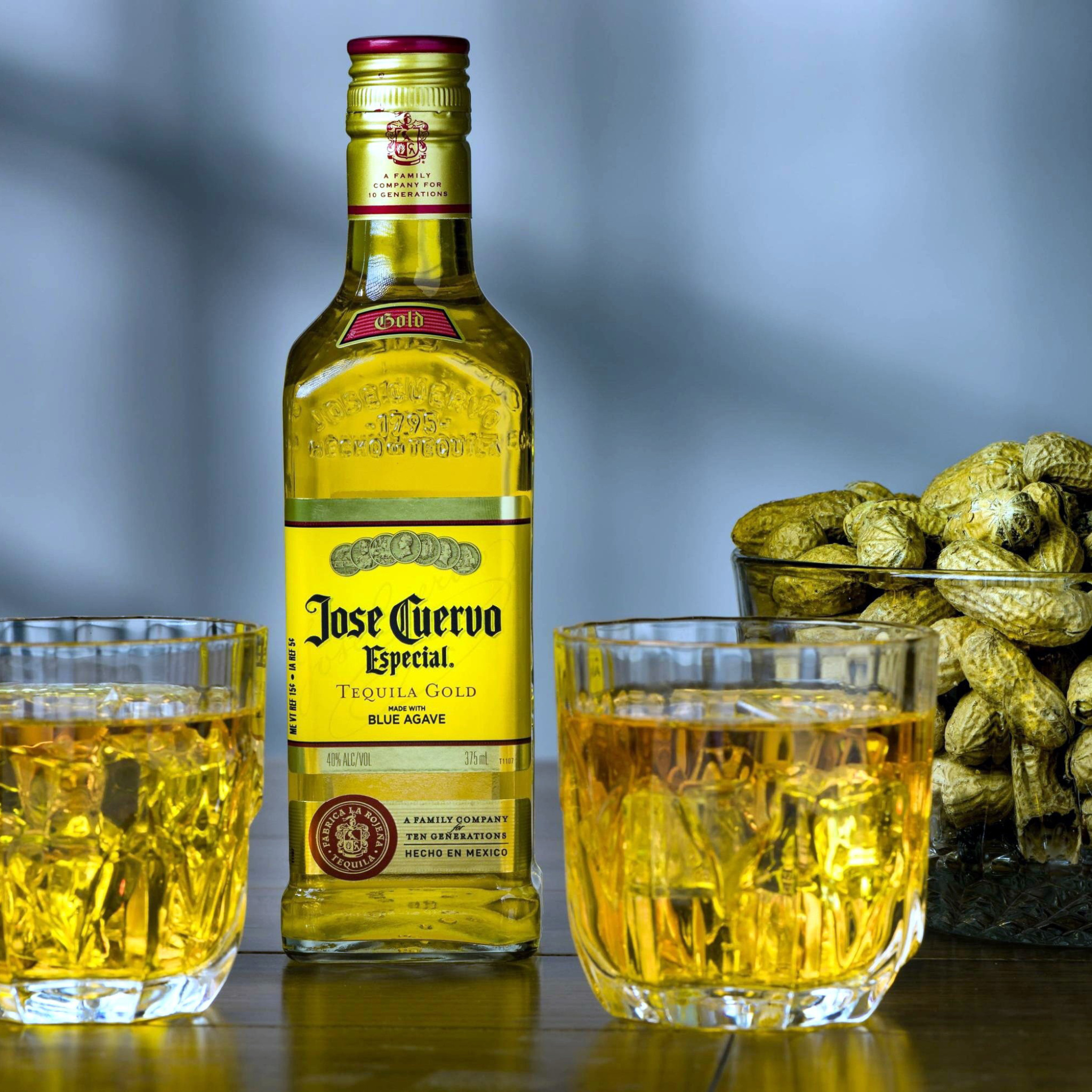 Das Tequila Jose Cuervo Especial Gold Wallpaper 2048x2048