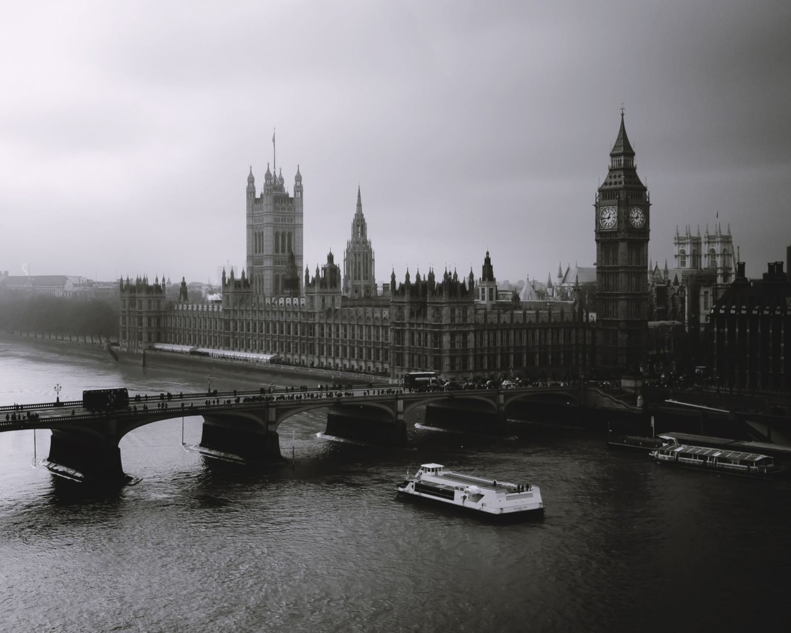 Fondo de pantalla London City Black And White 1600x1280