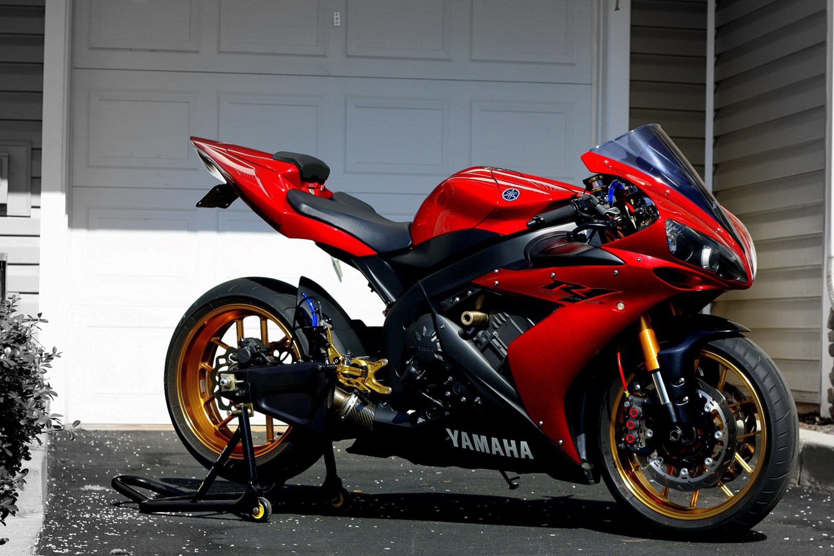 Sfondi Yamaha YZF R1 2880x1920