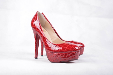 Fondo de pantalla Christian Louboutin High Heels Shoes 480x320