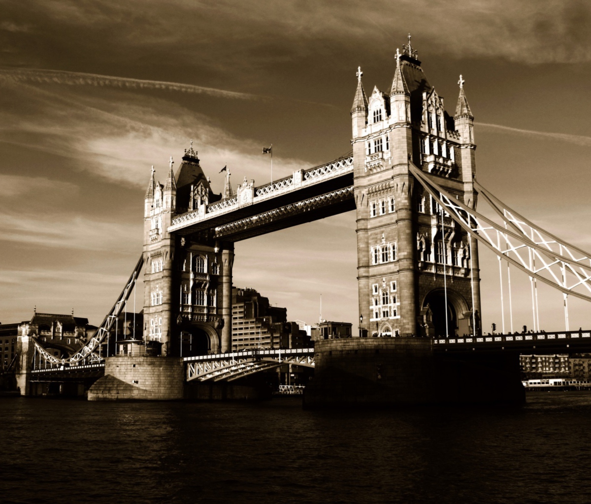 Tower Bridge in London wallpaper 1200x1024