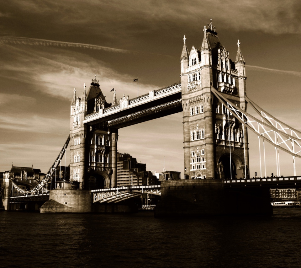 Das Tower Bridge in London Wallpaper 960x854