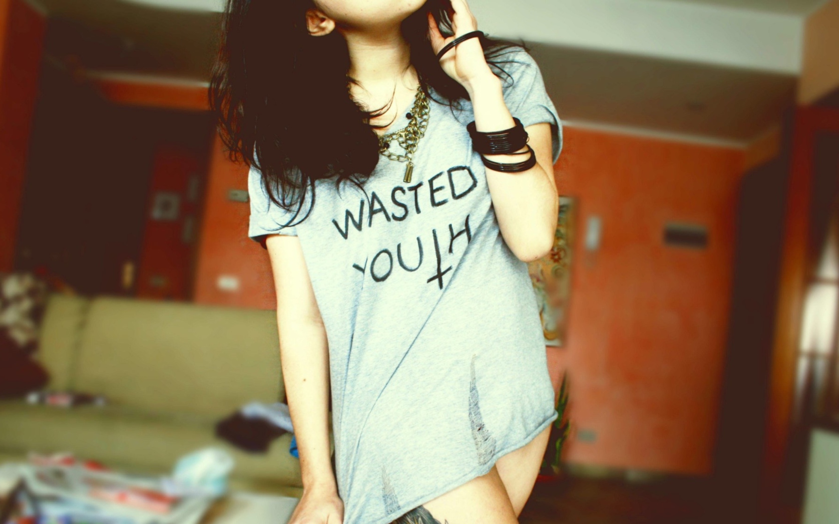 Wasted Youth T-Shirt screenshot #1 1680x1050