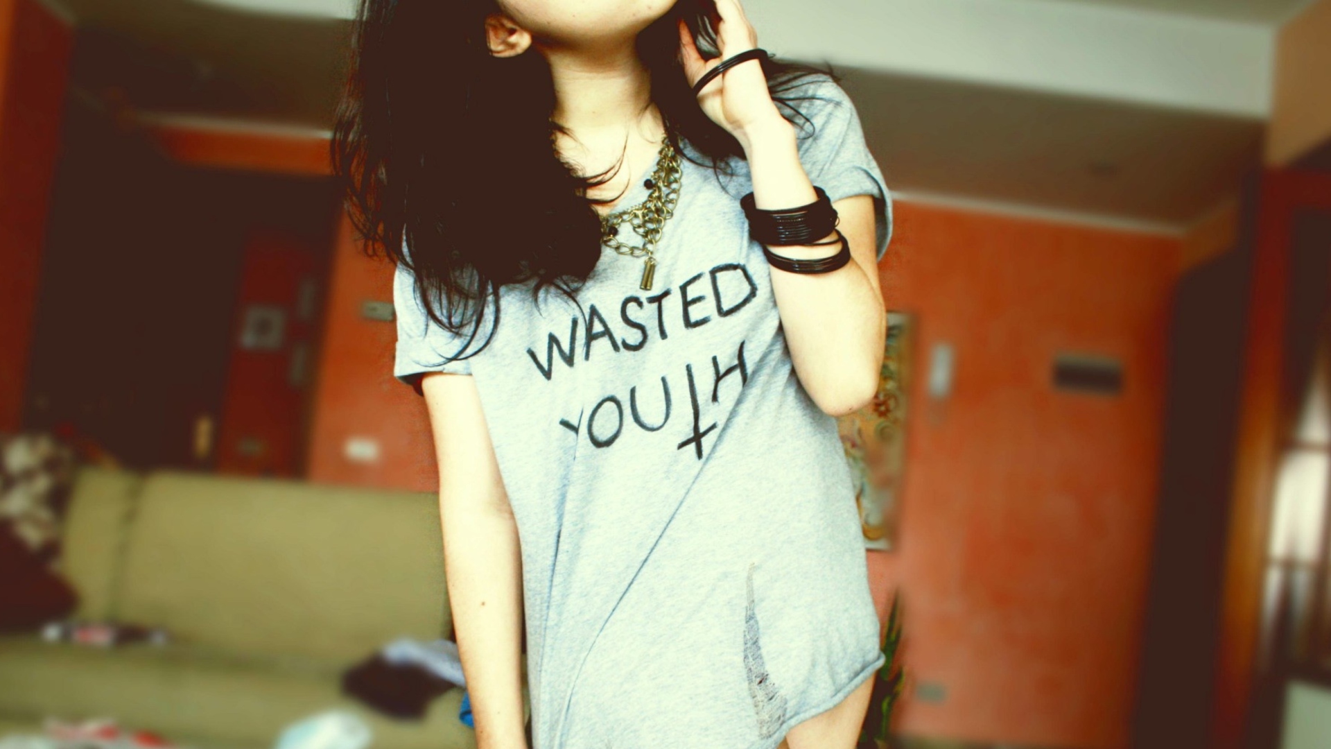 Обои Wasted Youth T-Shirt 1920x1080