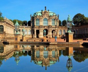 Screenshot №1 pro téma Dresden Zwinger Palace 176x144
