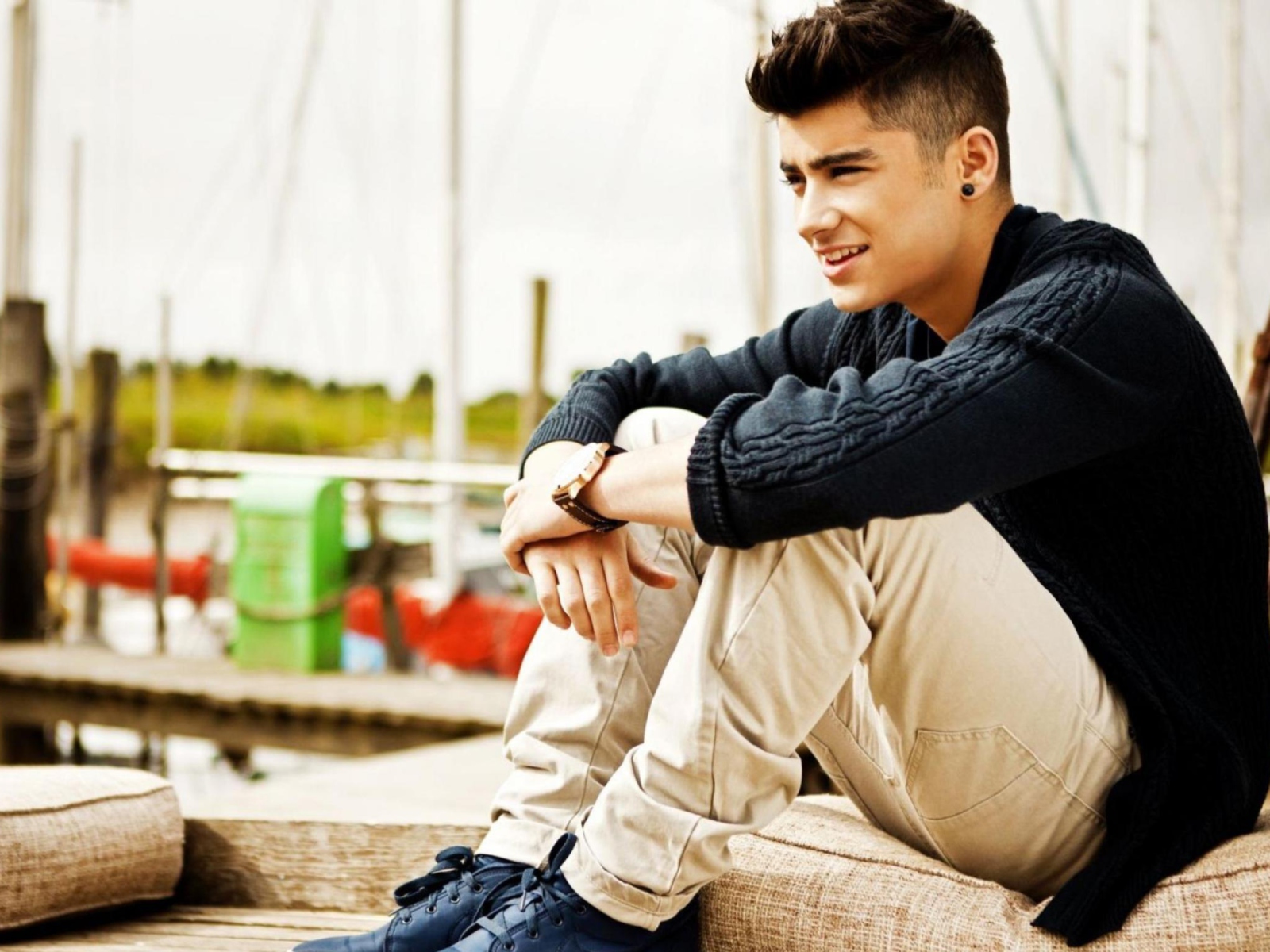 Screenshot №1 pro téma Zayn Malik - One Direction 1600x1200