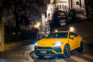 Yellow Lamborghini Urus Super SUV - Obrázkek zdarma 