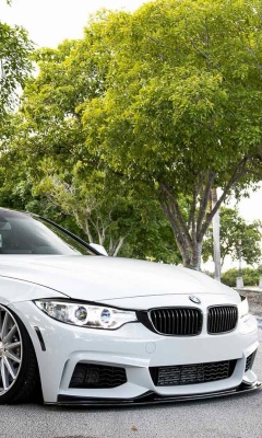 Das BMW 4 Series White Wallpaper 240x400