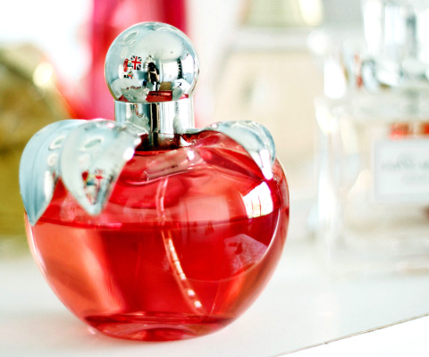 Обои Perfume Red Bottle 480x400