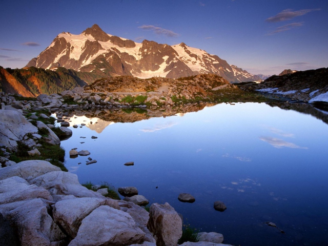Mount Shuksan at Sunset - Washington screenshot #1 640x480