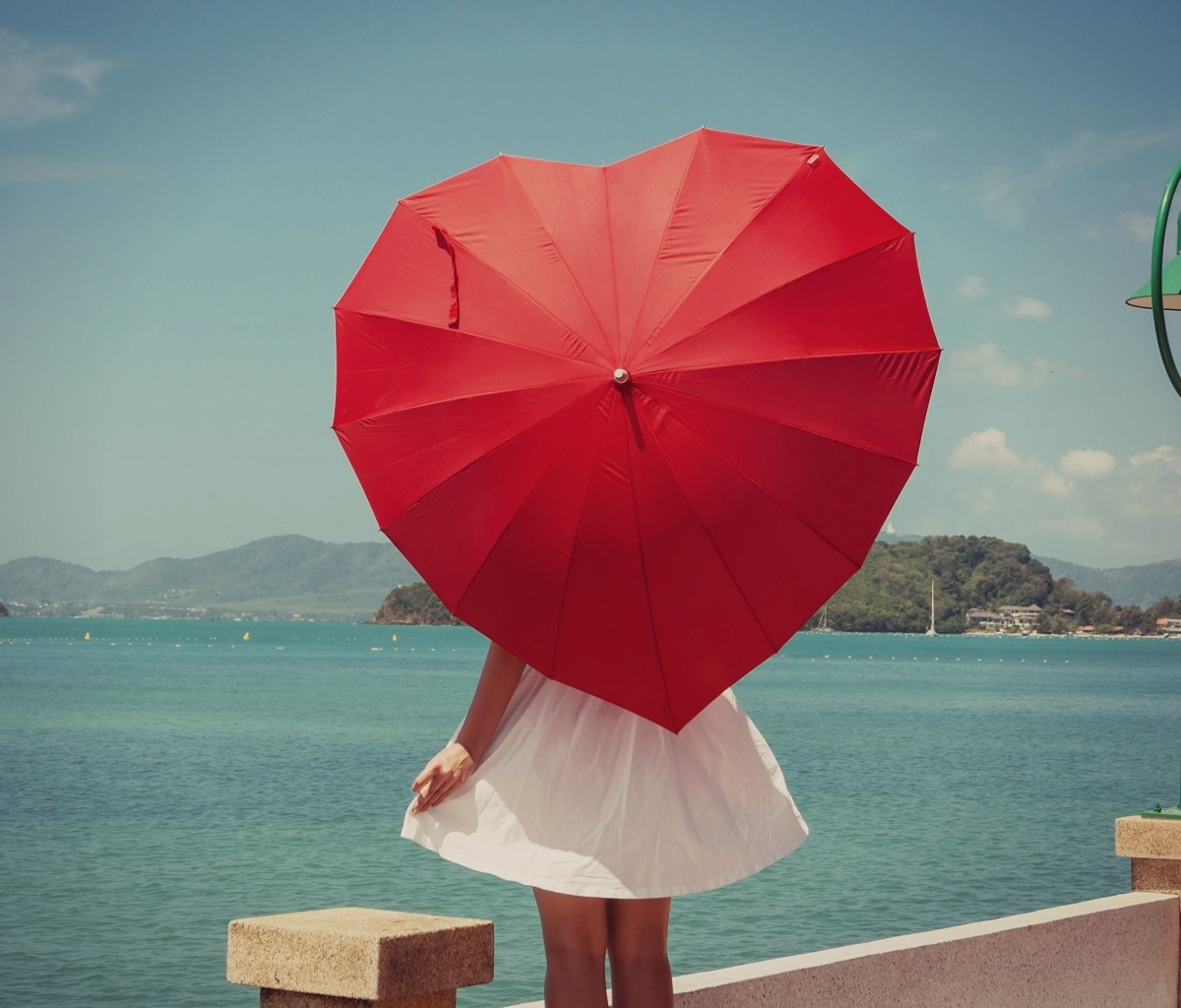 Sfondi Red Heart Umbrella 1200x1024