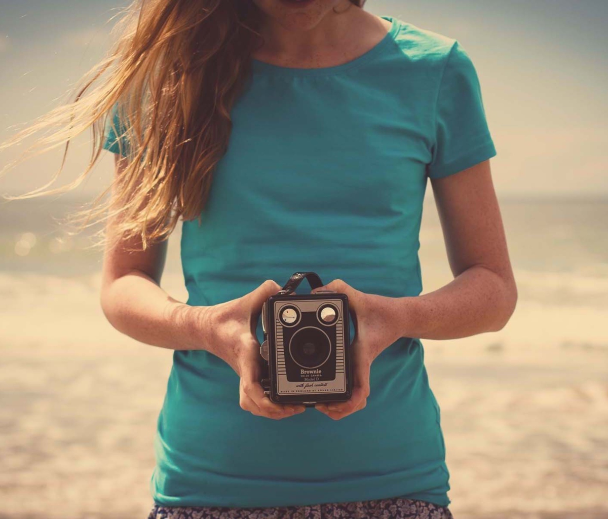 Girl On Beach With Retro Camera In Hands wallpaper 1200x1024