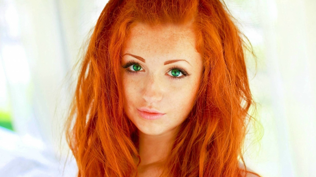 Redhead Girl wallpaper 1280x720