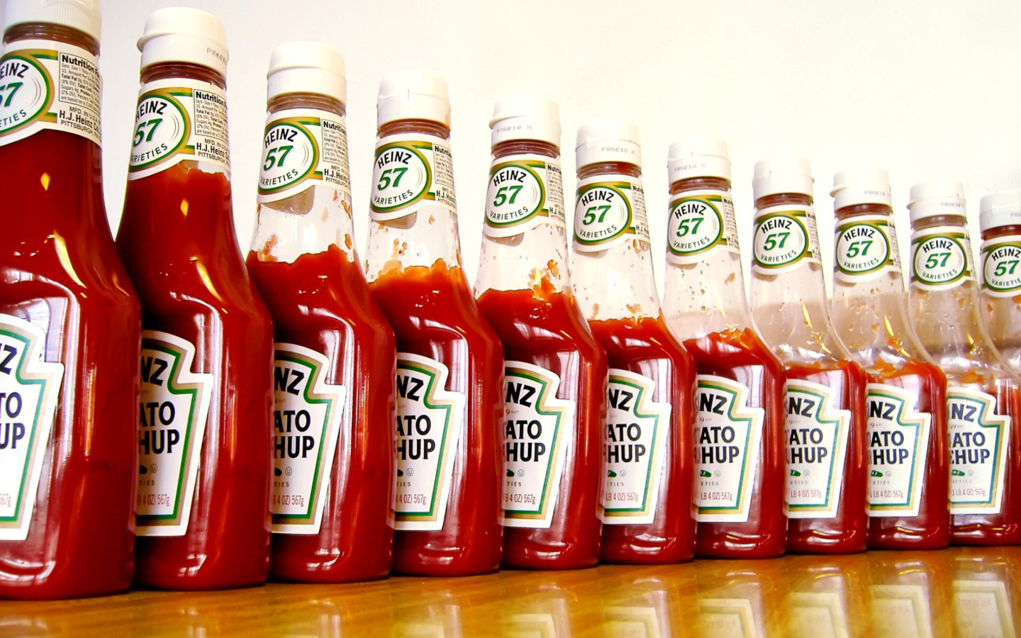 Fondo de pantalla Heinz Ketchup 1440x900