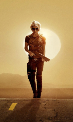 Fondo de pantalla Linda Hamilton Terminator Dark Fate 240x400