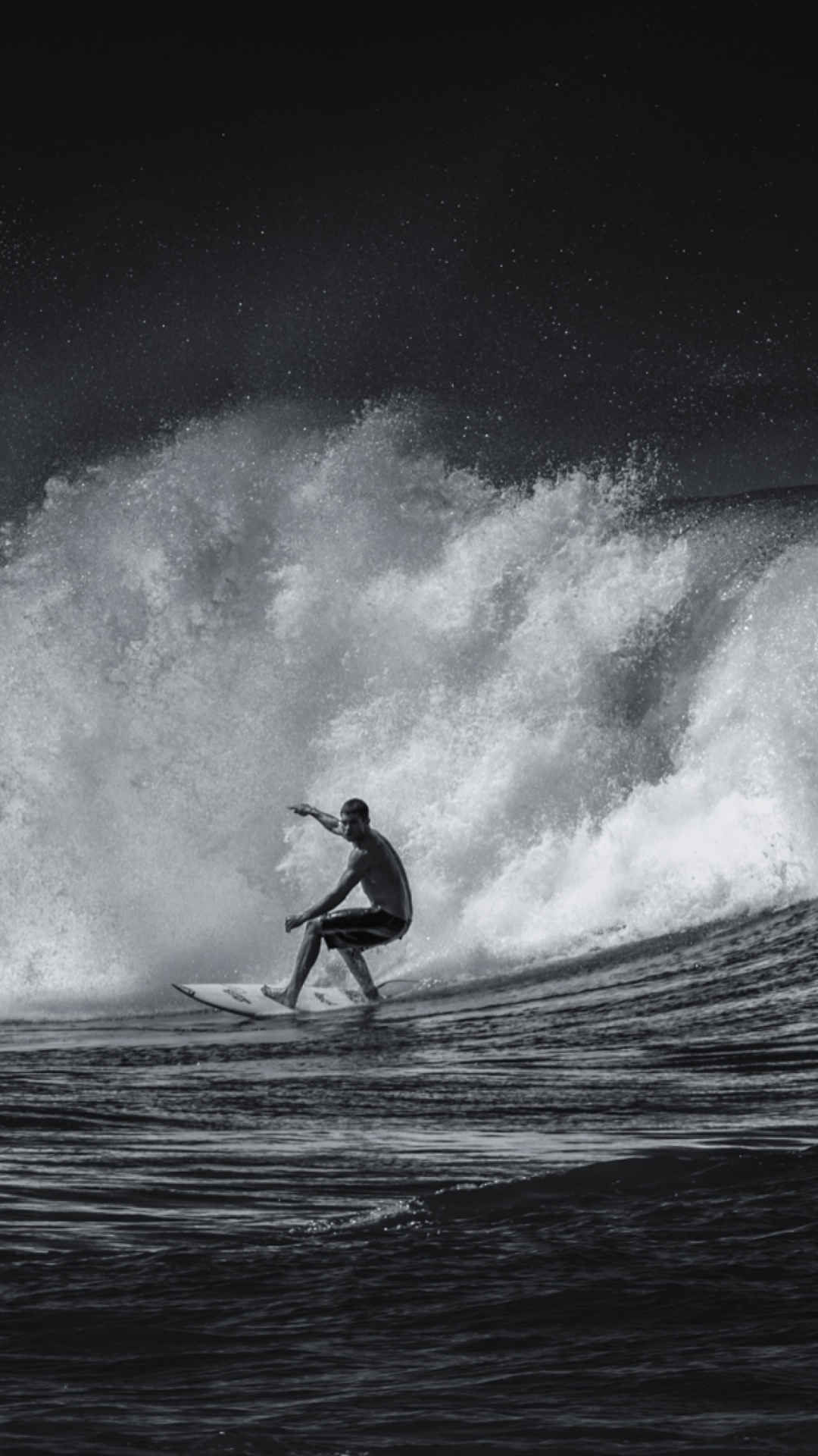 Das Black And White Surfing Wallpaper 1080x1920
