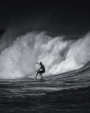 Screenshot №1 pro téma Black And White Surfing 128x160