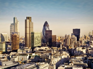 Das London Skyscraper District with 30 St Mary Axe Wallpaper 320x240