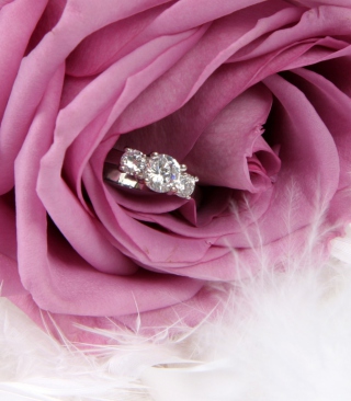 Engagement Ring In Pink Rose - Obrázkek zdarma pro Nokia C1-02