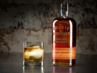 Bulleit Bourbon wallpaper 320x240