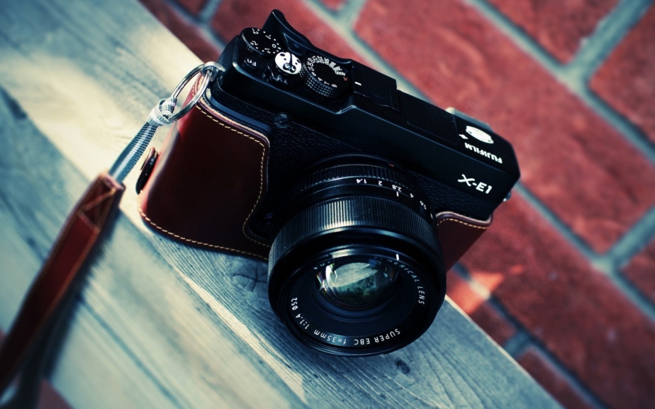 Fujifilm X E1 wallpaper 1280x800