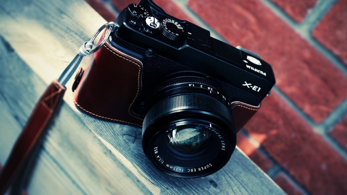 Das Fujifilm X E1 Wallpaper 1366x768