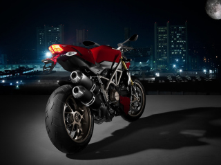 Das Ducati - Delicious Moto Bikes Wallpaper 320x240