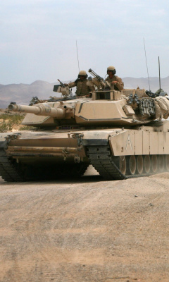 Screenshot №1 pro téma United States Marine Corps on Tanks 240x400
