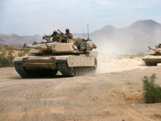 Screenshot №1 pro téma United States Marine Corps on Tanks 320x240