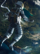Astronaut In Space screenshot #1 132x176