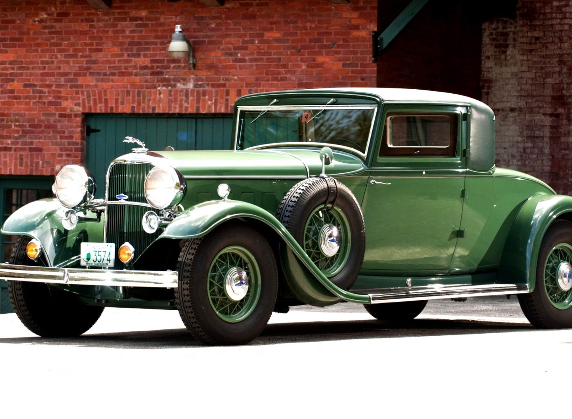 Screenshot №1 pro téma Classic Jaguar Car 1920x1408
