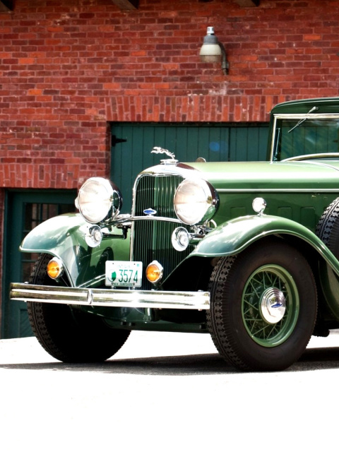 Classic Jaguar Car screenshot #1 480x640