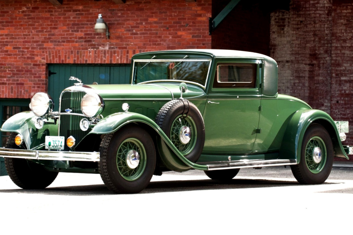 Screenshot №1 pro téma Classic Jaguar Car