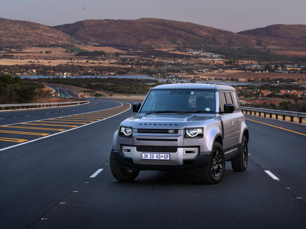 2020 Land Rover Defender 110 P400 screenshot #1 1024x768