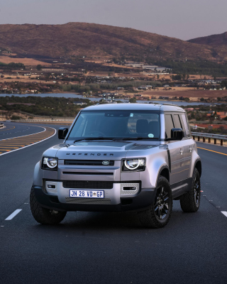 Kostenloses 2020 Land Rover Defender 110 P400 Wallpaper für 480x800